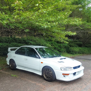 インプレッサ WRX GC8