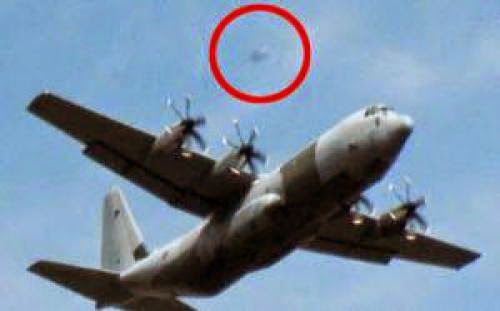 A Ufo Tracking An Raf Hercules