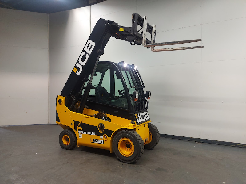 Изображение от JCB TLT 25 D