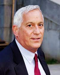 Walter Isaacson Net Worth, Age, Wiki, Biography, Height, Dating, Family, Career