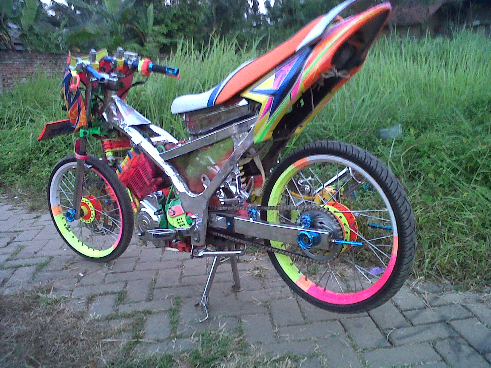 Modifikasi Airbrush Rx King Full Chrome Racing Look Full Chrome