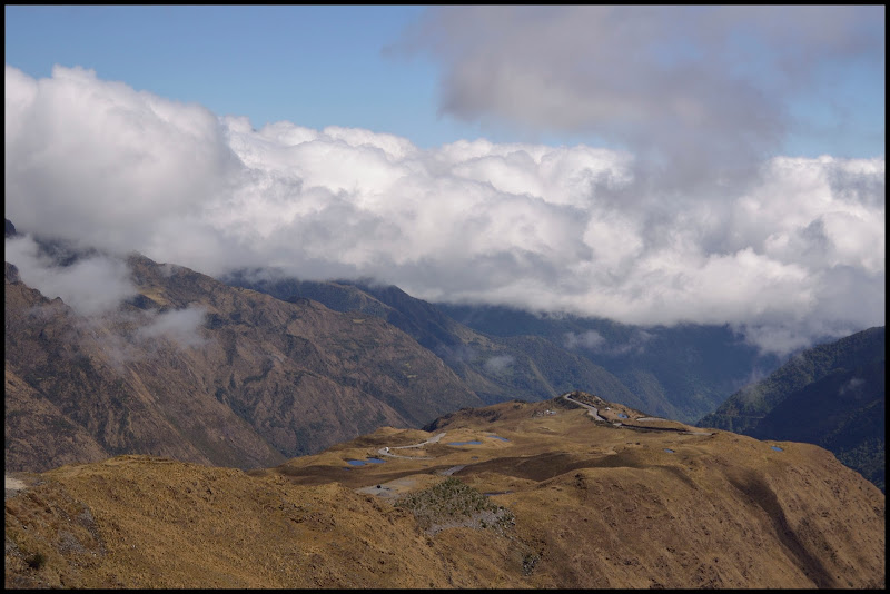 DE OLLANTA A AGUAS CALIENTES POR LA HIDROELÉCTRICA - MÁGICO Y ENIGMÁTICO PERÚ/2016. (5)