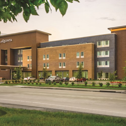 La Quinta Inn & Suites by Wyndham College Station South