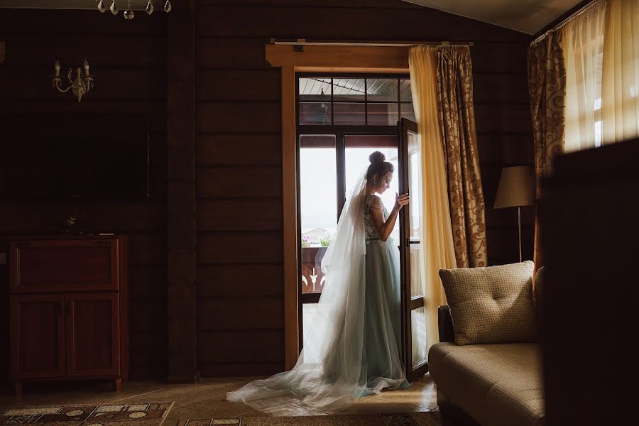 Wedding photographer Anna Davydova (davydovaanna). Photo of 28 February 2022