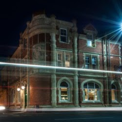 The Lansdowne Pub logo