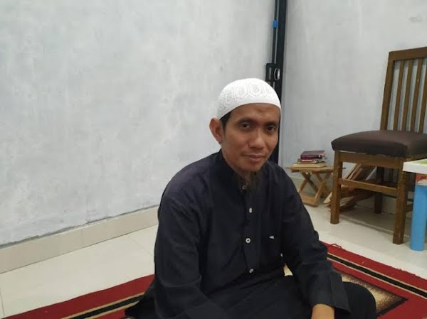 Pimpinan Ponpes Beri Waktu 14 Hari Tangkap Denny Siregar, Kalau Tidak Akan Ada Aksi Besar-besaran 