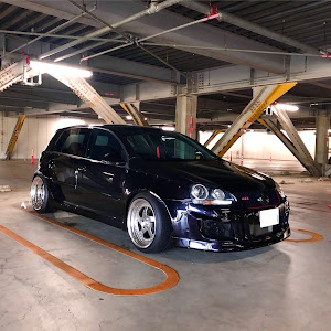 ゴルフ 5 GTI