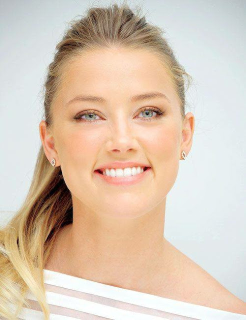 Amber Heard Awesome Profile Pics - Whatsapp Images