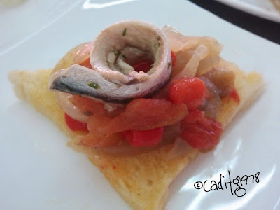 Tosta Escalibada Con Boquerones En Vinagre
