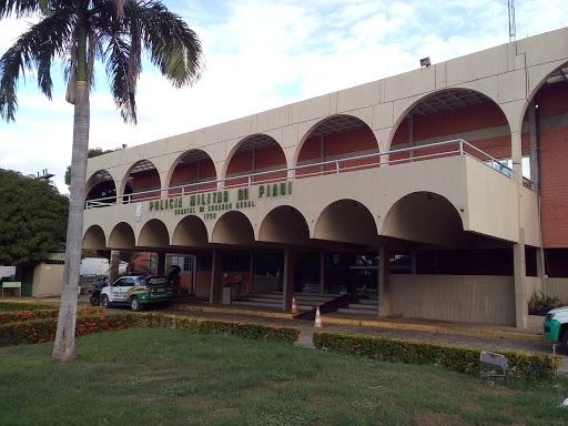 Polícia Militar do Piauí Quartel do Comando Geral, Av. Higino Cunha, 1750 - Cristo Rei, Teresina - PI, 64014-220, Brasil, Polcia_Militar, estado Piaui