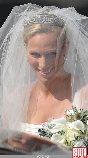 BODA DE ZARA PHILLIPS Y MIKE TINDALL 30/07/2011 - Página 5 120100212