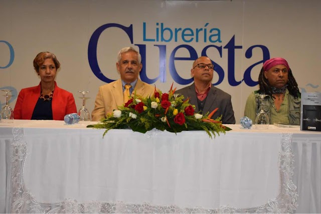 Ponen a circular libro de Félix García  