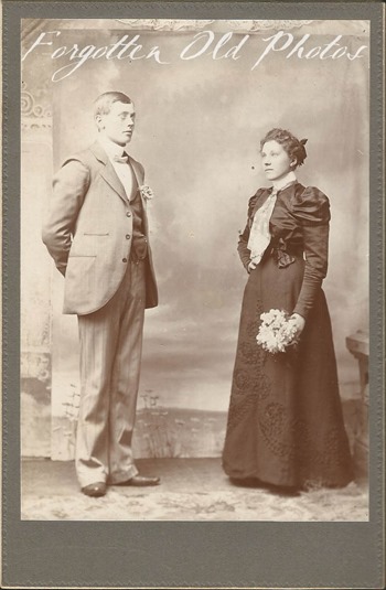 Unknown Couple Andrew Forsander Neganee mich  Duluth Antiques