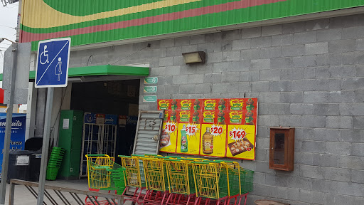 Bodega Aurrera, Guirnaldas 367, Villa Florida Sector A, Villa Florida, 88715 Reynosa, Tamps., México, Supermercados o tiendas de ultramarinos | TAMPS