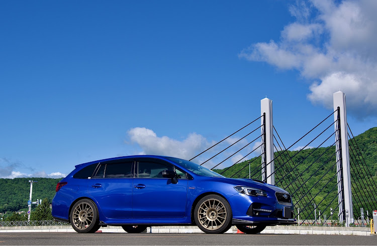 レヴォーグのPENTAX K-70撮影・風景と愛車・ミュンヘン大橋・北海道スバル・草木塔に関するカスタム事例の投稿画像2枚目