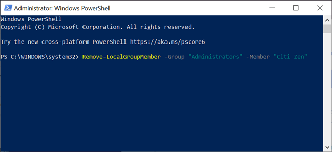 使用 PowerShell 将管理员恢复为标准