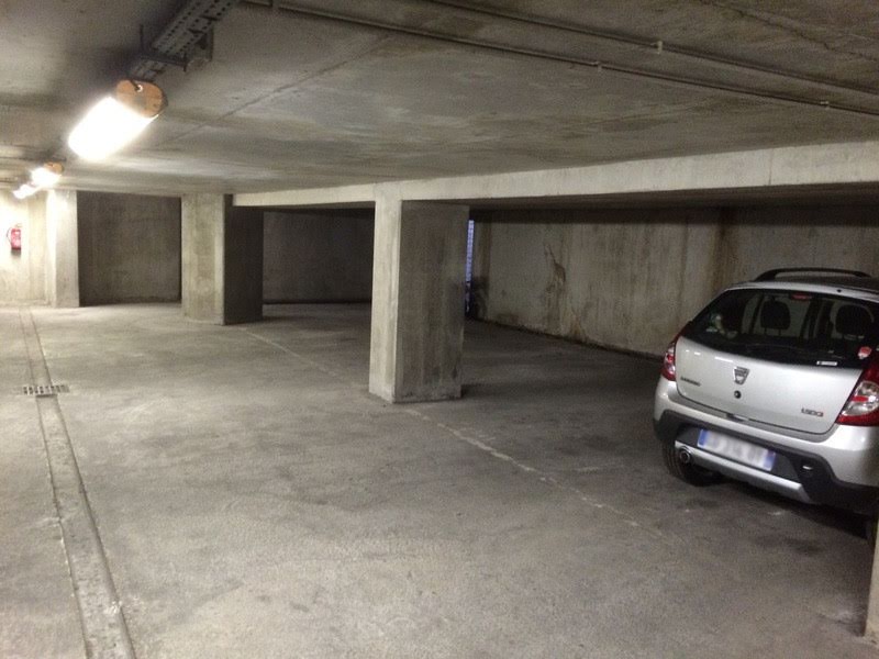 Location  parking   à Villeurbanne (69100), 180 €