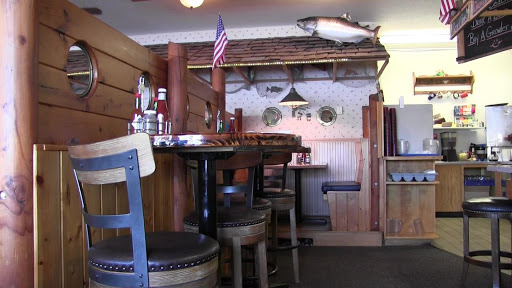 Restaurant «Port Hole Cafe», reviews and photos, 29975 Harbor Way, Gold Beach, OR 97444, USA