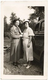 1937 Mom & Grandma