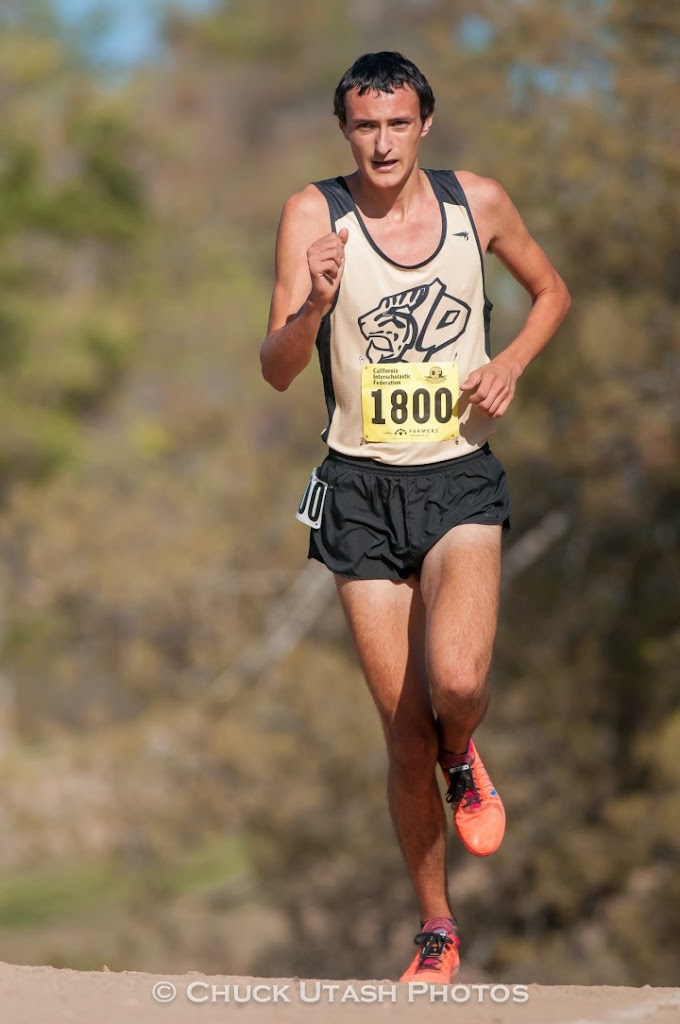 Southern California Community College Cross Country Championships - Videos  - Gabrielle De La Rosa of Santiago Canyon College 8th Place Women's 5K Race  - Southern California Community College Cross Country Championships 2016 -  DyeStatCAL