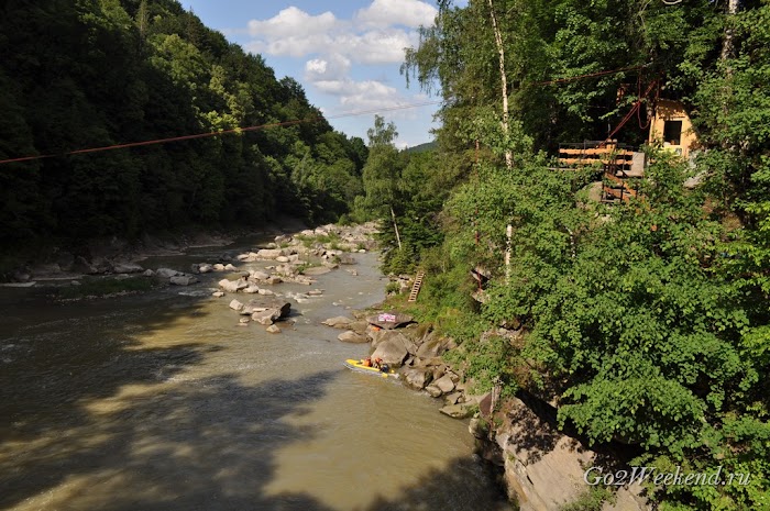 Yaremche_waterfall_23.jpg