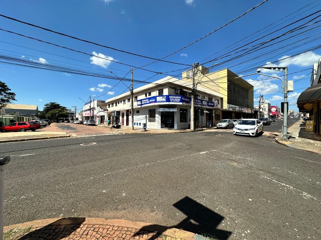 Prédio à venda, 443 m² por R$ 2.600.000,00 - Centro - Uberaba/MG