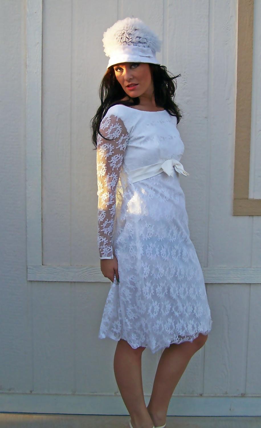 Vintage 1960s Mod-Mini White Chantilly lace Angel Back Wedding Dress