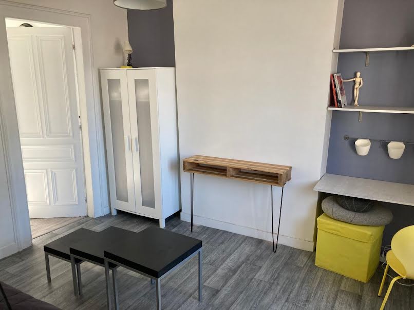 Location meublée appartement 1 pièce 24 m² à Le Havre (76600), 393 €