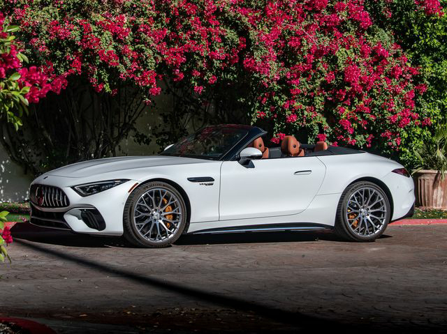 All new 2022 Mercedes-Benz SL 55 AMG First look full details explained.