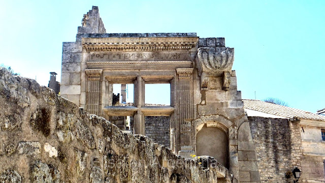 Baux de Provence, France, elisaorigami, travel, blogger, voyages, lifestyle