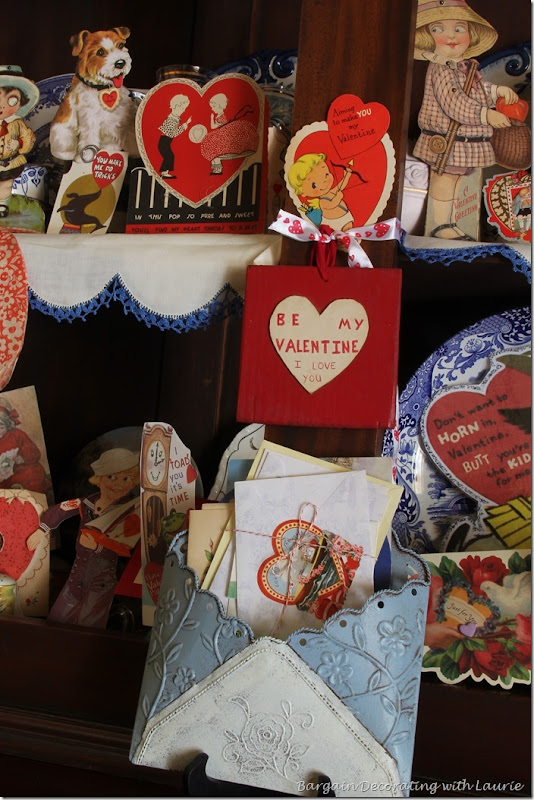 Valentine Decor-Bargain Decorating with Laurie