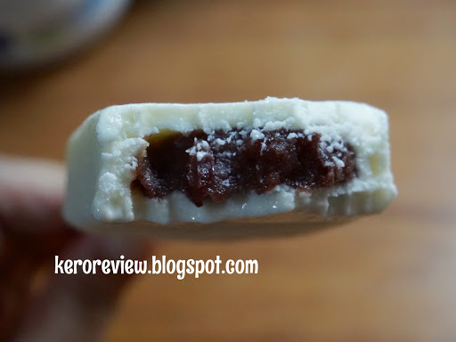 รีรีวิว อาคากิ ไอศกรีม ของญี่ปุ่น รสนมฮอกไกโดไส้ถั่วแดง (CR) Review Japanese Hokkaido milk azuki (red bean) ice bar, Akagi Brand.