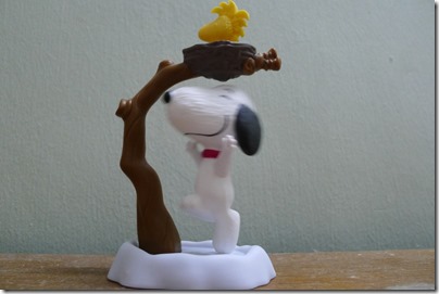 McDonald’s happy meal X The Peanuts Movie 2015 toys: Snoopy & Woodstock