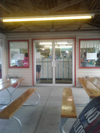 Ice Cream Shop «Lindy Freeze Inc», reviews and photos, 420 Holden St, Linden, IN 47955, USA