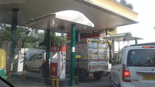 Indraprastha Gas CNG Pump, Near Gurudwara Main Road, Karnal Road, Grand Trunk Road, Rana Pratap Bagh, Ashok Vihar, Delhi, 110007, India, CNG_Station, state UP