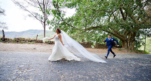 Fotógrafo de casamento Andres Barria  Davison (abarriaphoto). Foto de 15 de novembro 2023