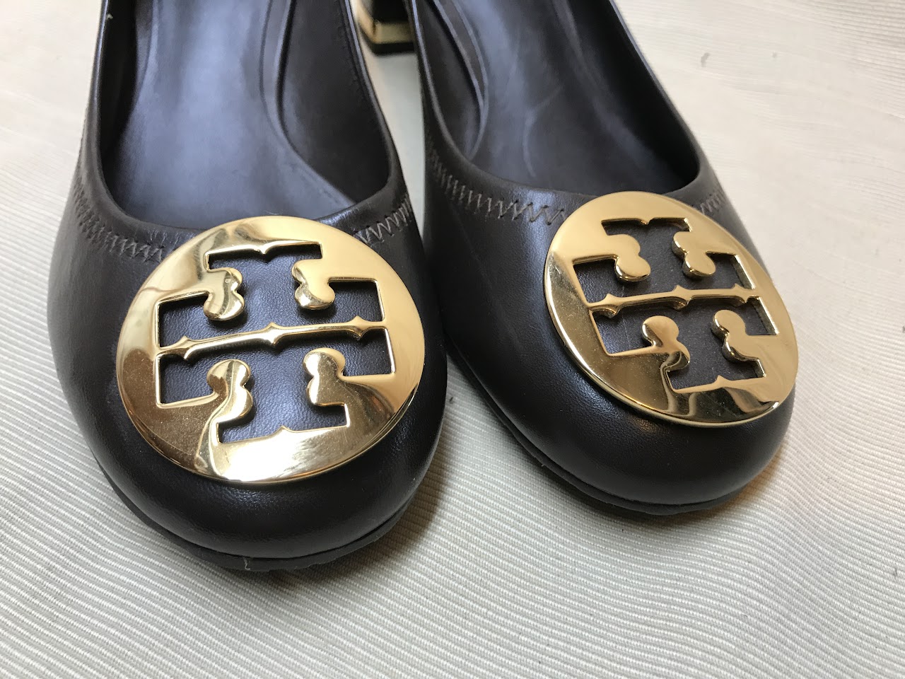 Tory Burch Chunky Pumps