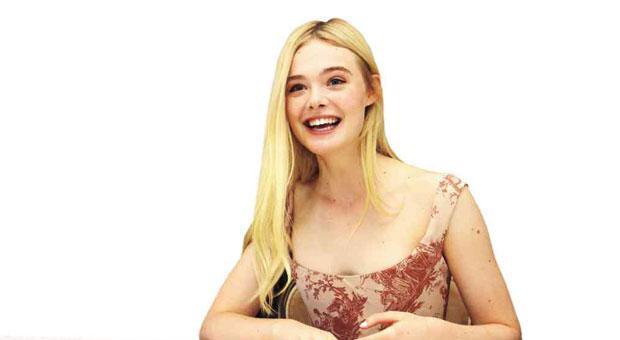 Elle Fanning Dp Profile Pictures