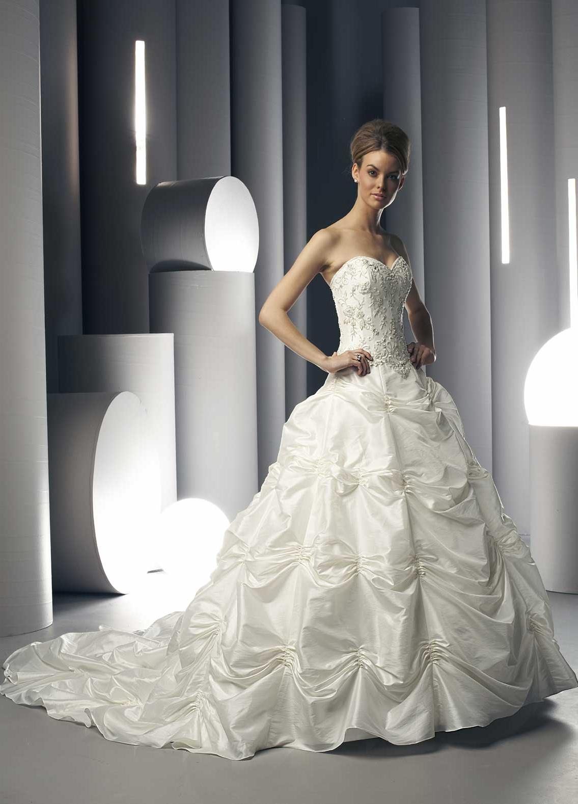 21 Century wedding gown  8213