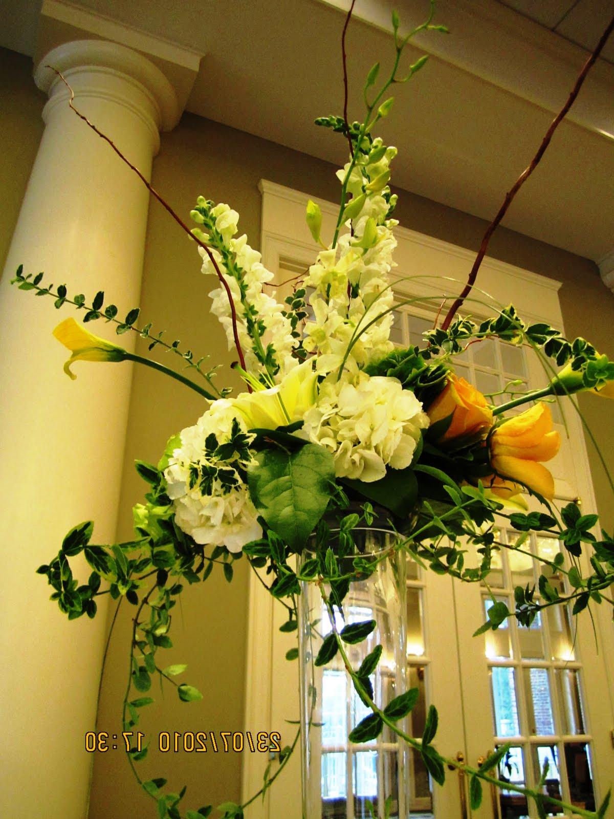 Tuckerman Hall wedding flowers