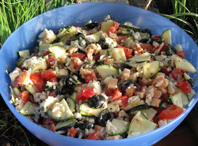 Salade grecque à la fêta - recette indexée dans la rubrique Entrées
