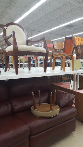 Thrift Store «Savers», reviews and photos, 50 Coon Rapids Blvd NW, Coon Rapids, MN 55448, USA