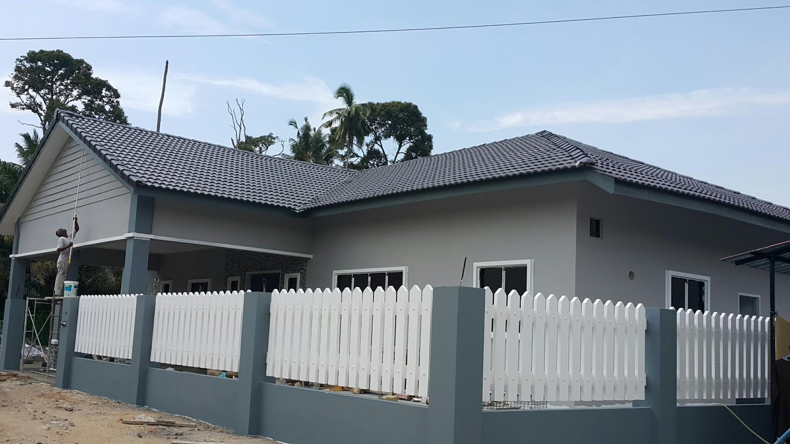 Rumah Warna Kelabu Cahaya Rumahku Gambar