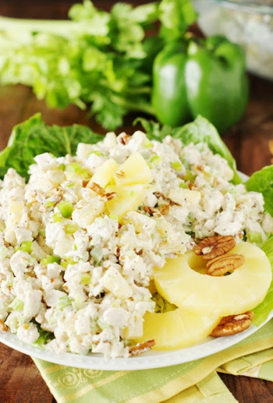 Pineapple-Pecan-Chicken-Salad 7