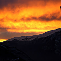 Rosso tra i monti di 