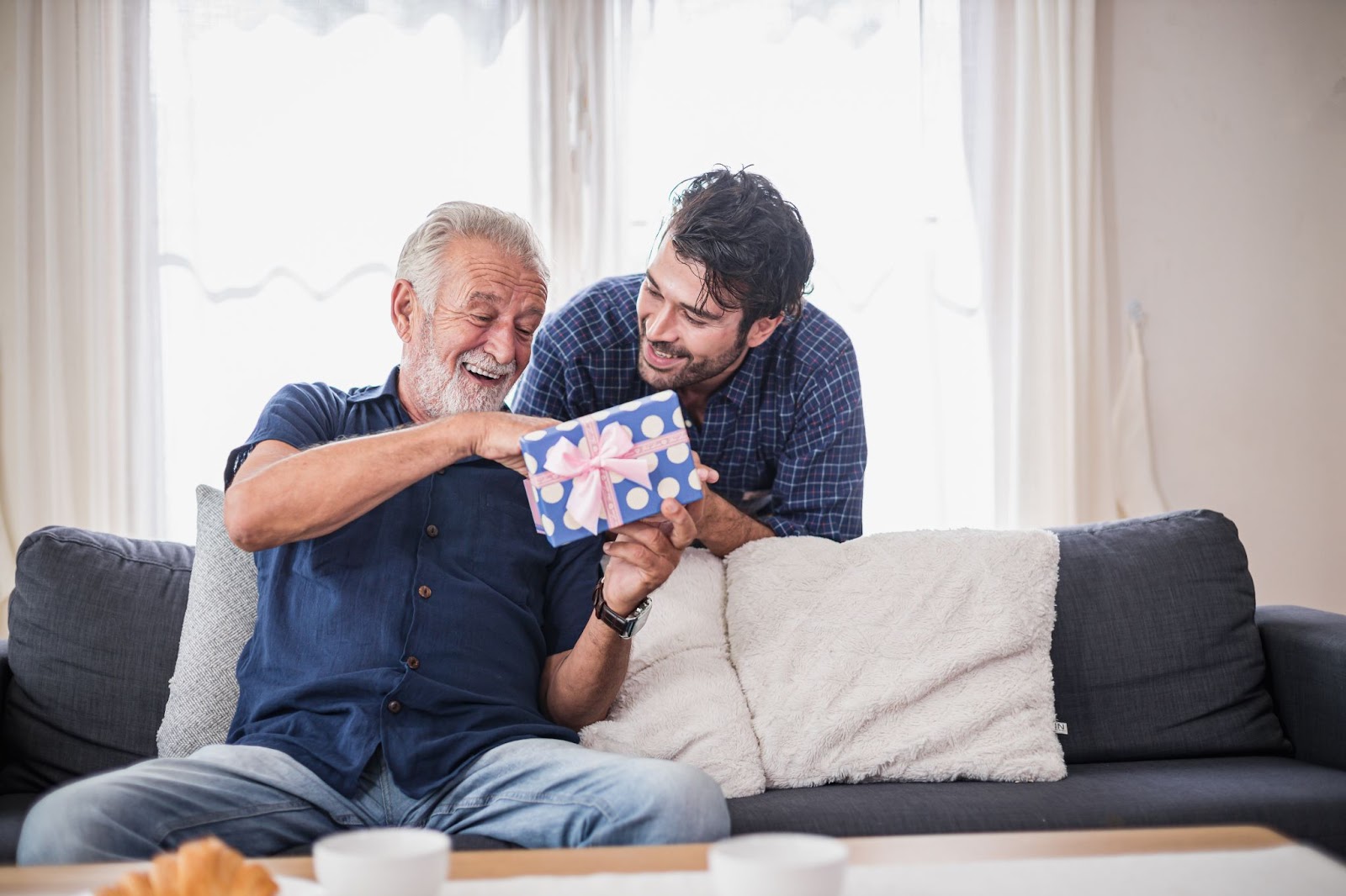 5 Practical Gifts for Grandfathers