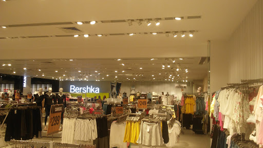 Bershka Oasis Coyoacan, Av Miguel Ángel de Quevedo 227, Romero de Terreros, 04310 Ciudad de México, CDMX, México, Boutique | COL