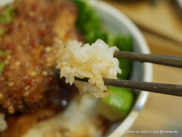 【食記】台中秋刀闘肥牛-極旨丼飯專賣店 SAURY&BEEF Restaurent＠西屯永豐棧酒店&大安公園-捷運BRT頂何厝 : 料理堅持與品質兼顧, 物超所值的海陸美味 區域 午餐 台中市 定食 捷運美食MRT&BRT 日式 晚餐 海鮮 牛排 蓋飯/丼飯 西屯區 雞排 飲食/食記/吃吃喝喝 