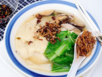 Anchovy Flat Noodle Soup (Mian Fen Gao)