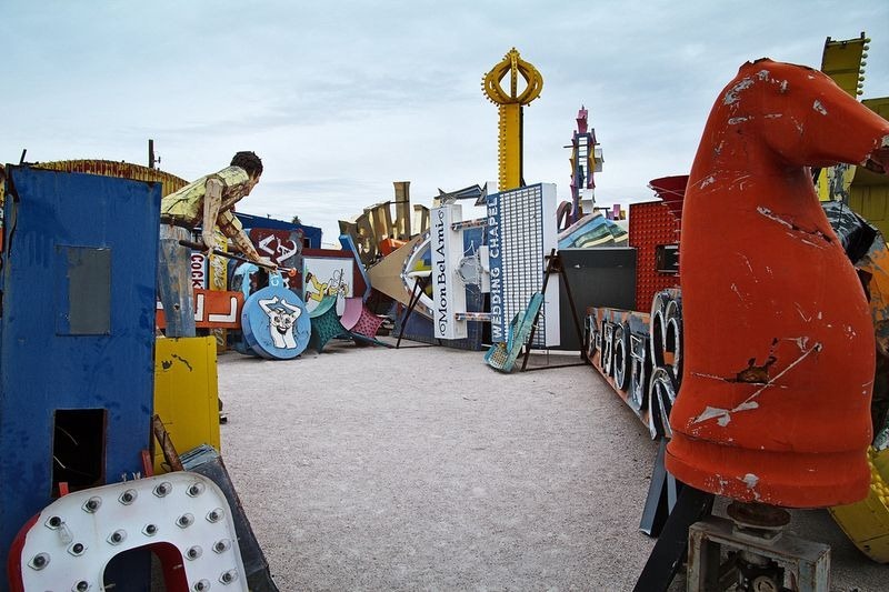 las-vegas-neon-museum-14